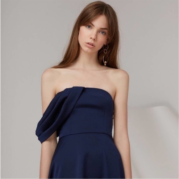 Keepsake Too Late One Off The Shoulder Asymmetrical Cocktail Mini Dress L NWT - Picture 2 of 3